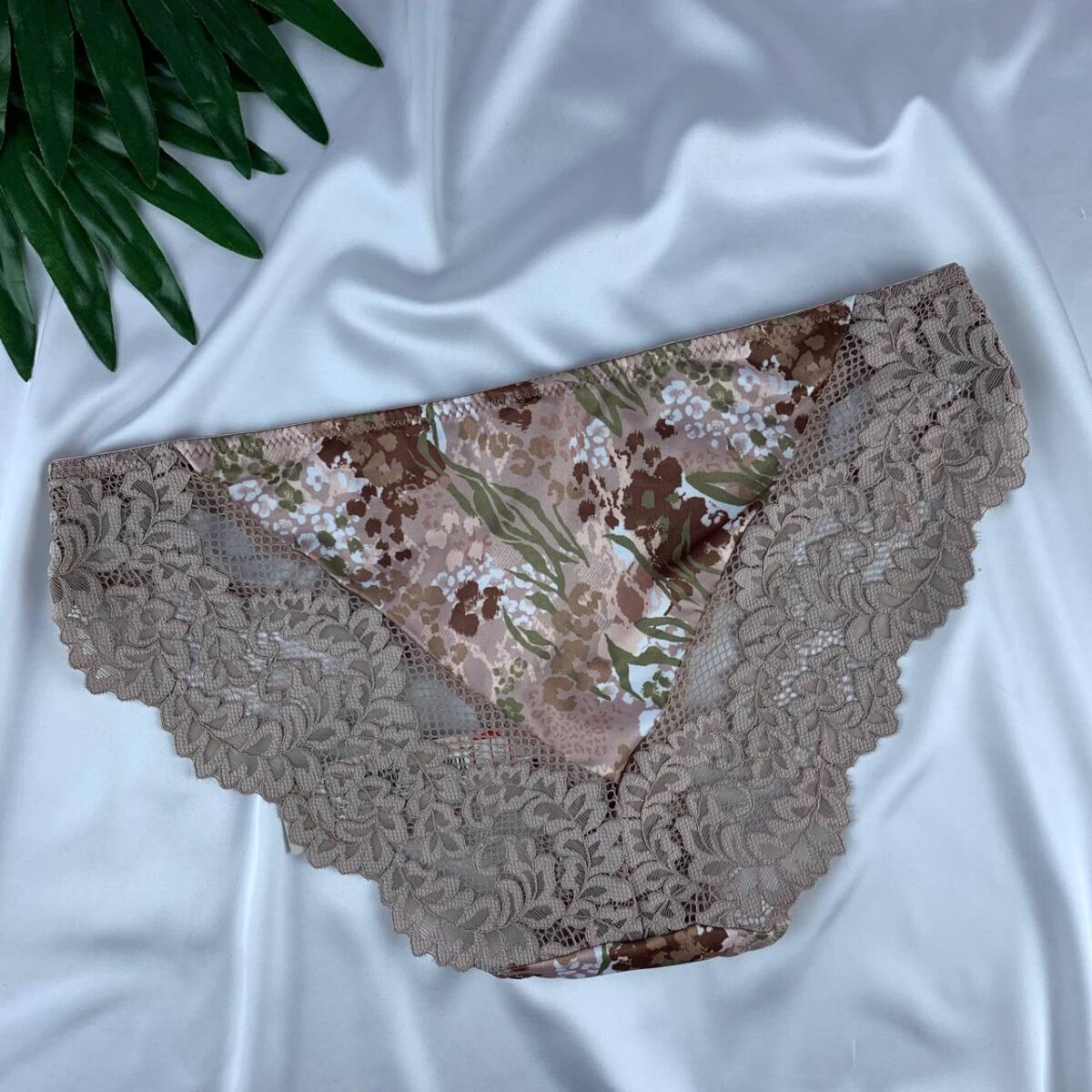 Lace lingerie panty from george  Size (36) - Image 2