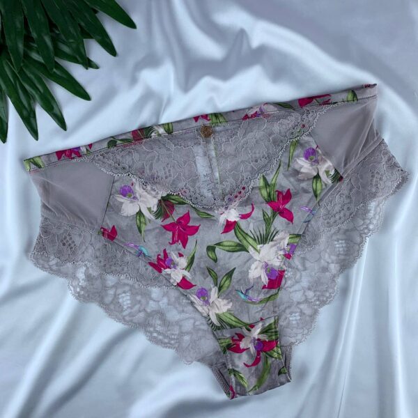 Lace lingerie panty from marks&spencer  Size (10)