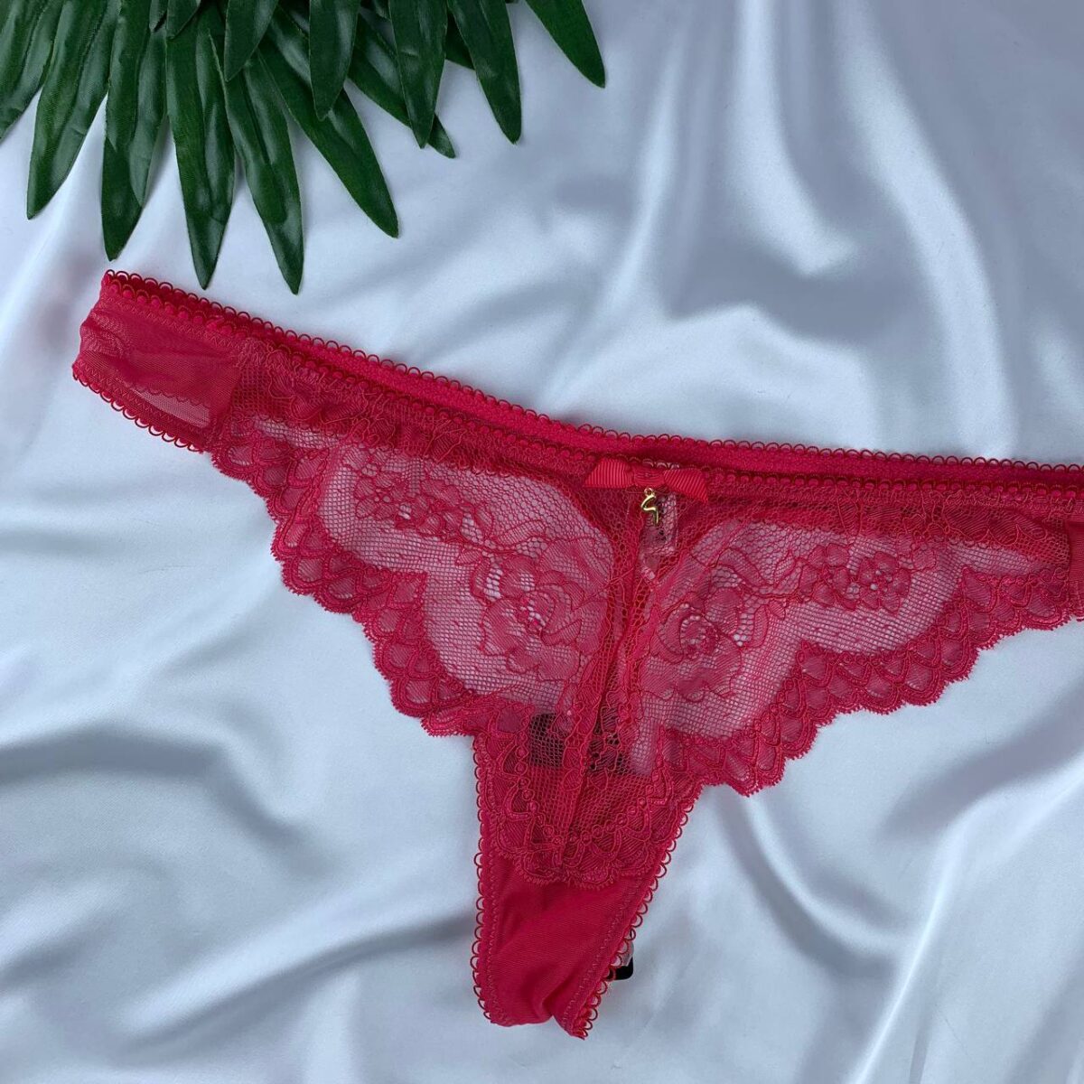 Lace lingerie panty from Cossard  Size (S) - Image 3