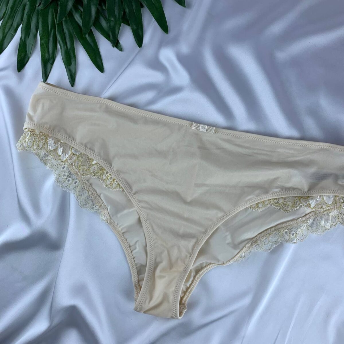 Jersey panty from primark  Size (Medium) - Image 3