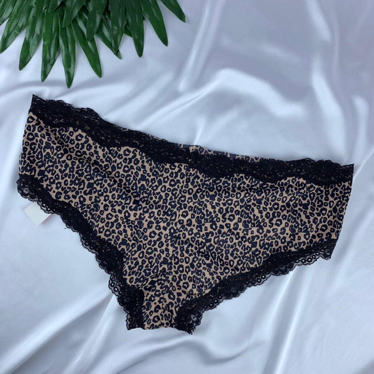 Jersey panty from primark  Size (Large ) - Image 2