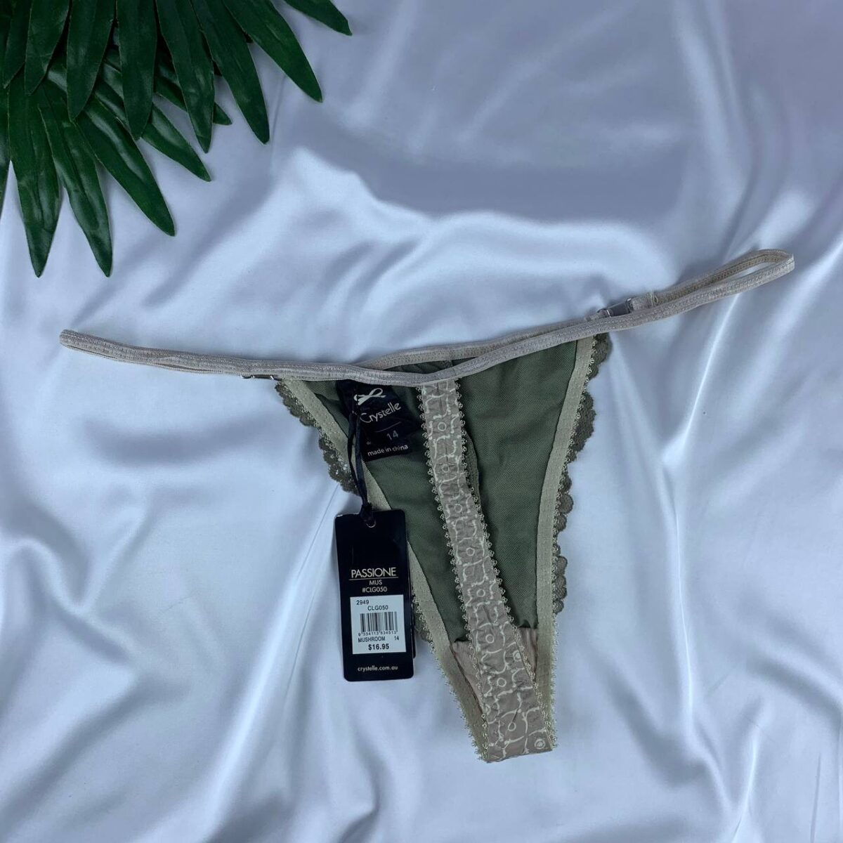Lace lingerie panty from Crystelle  Size (14) - Image 3