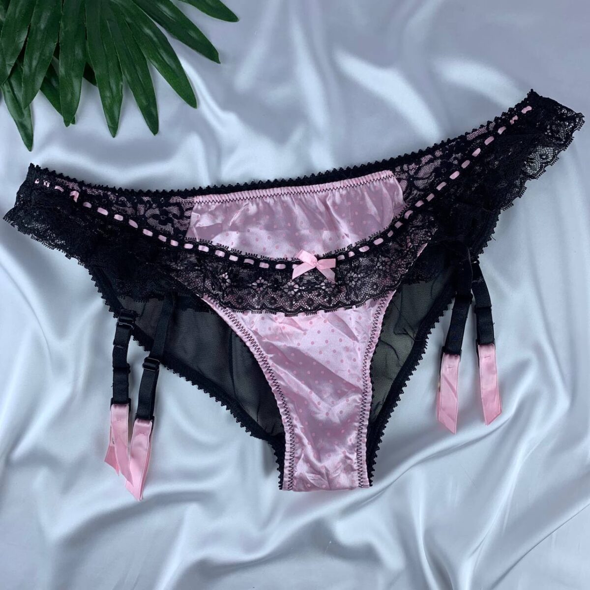 Lace lingerie panty from Ann summers  Size (14) - Image 3
