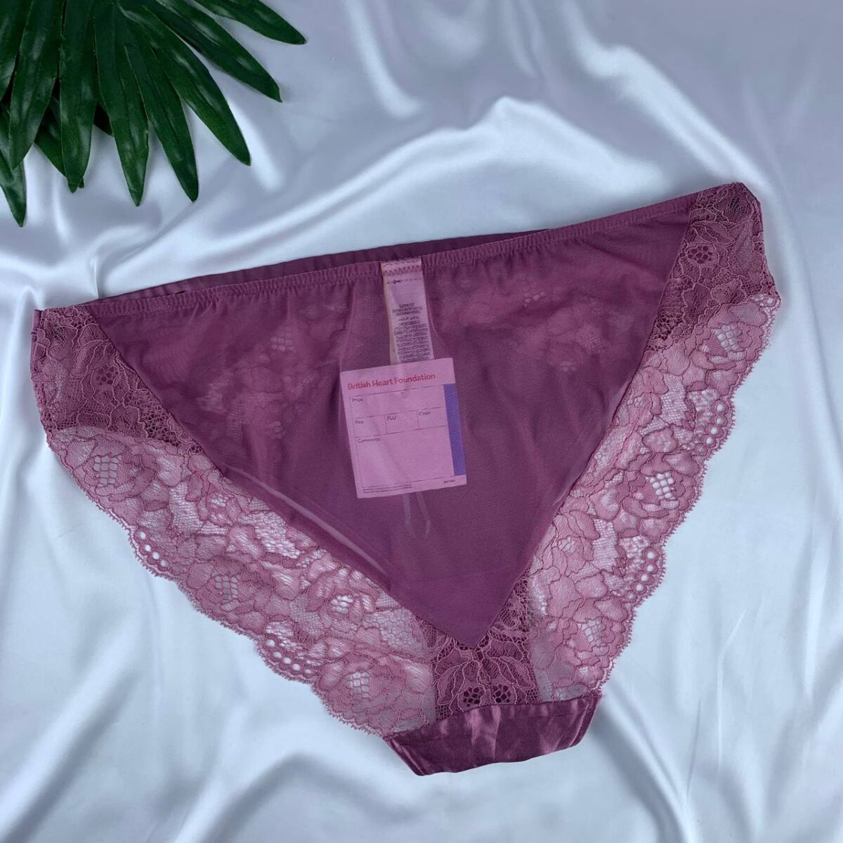 Lace lingerie panty from marks&spencer  Size (14) - Image 2