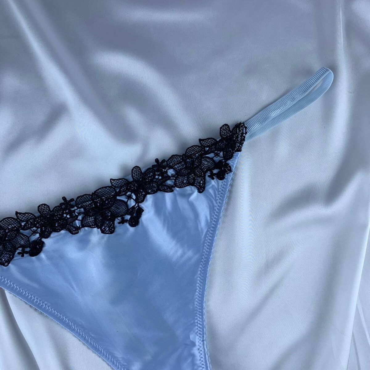 Lace lingerie panty from newlook  Size (16) - Image 4