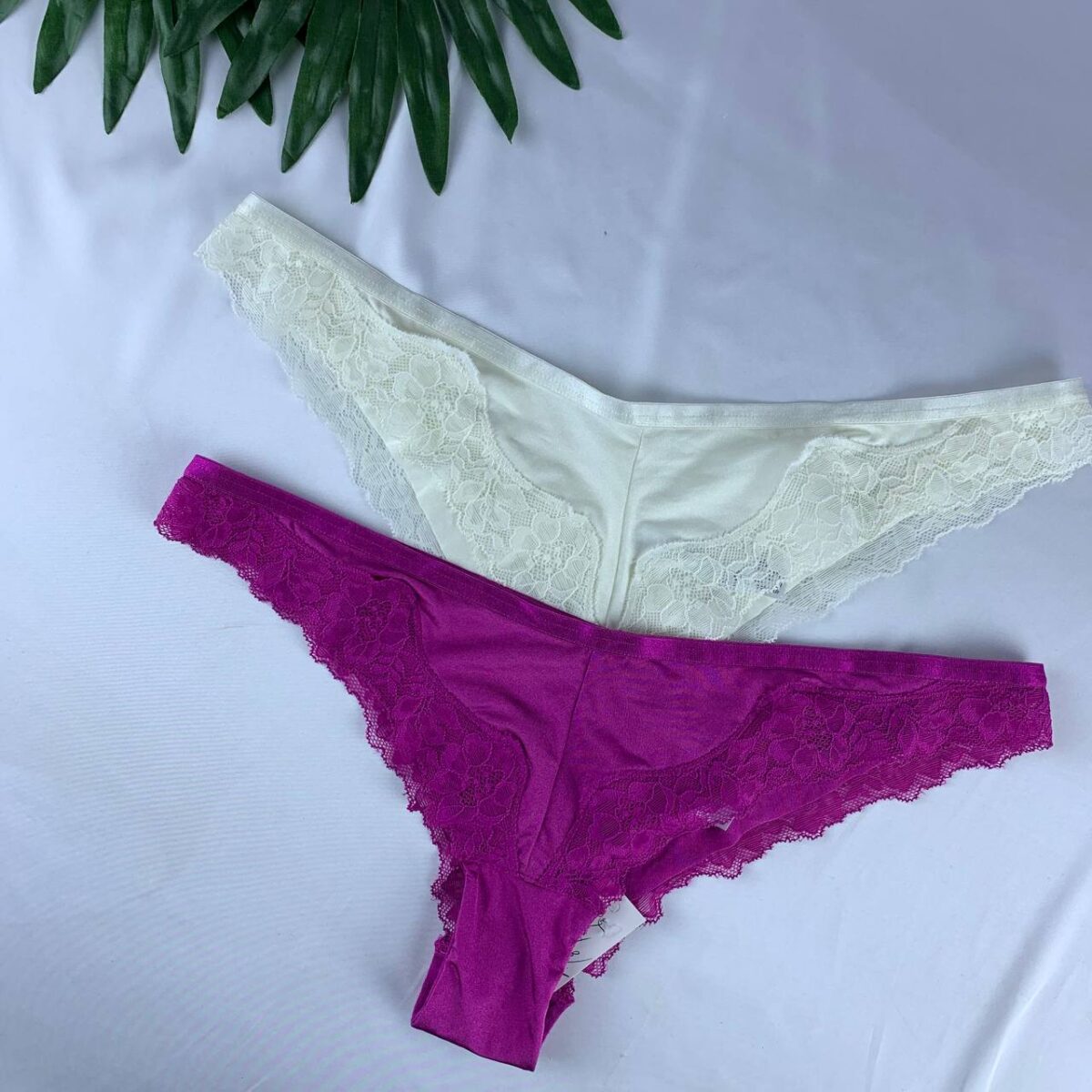 2 pack Jersey panty set with lace from primark small - Image 1