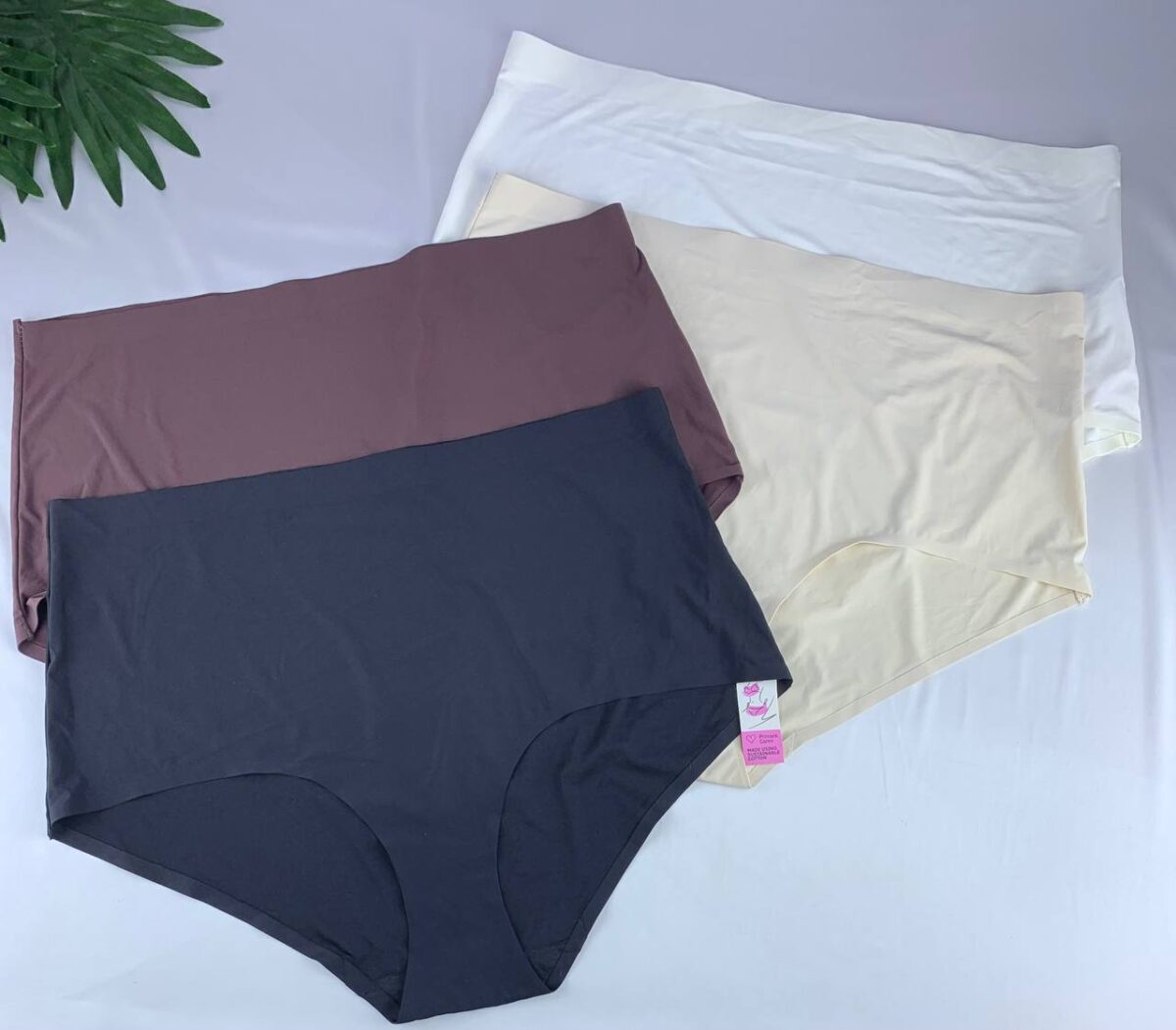 High waist laser panty from primark - Image 1