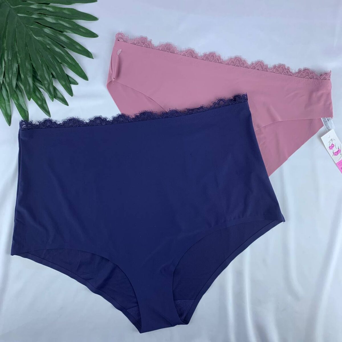 Laser cut jersey panty from primark - Image 1