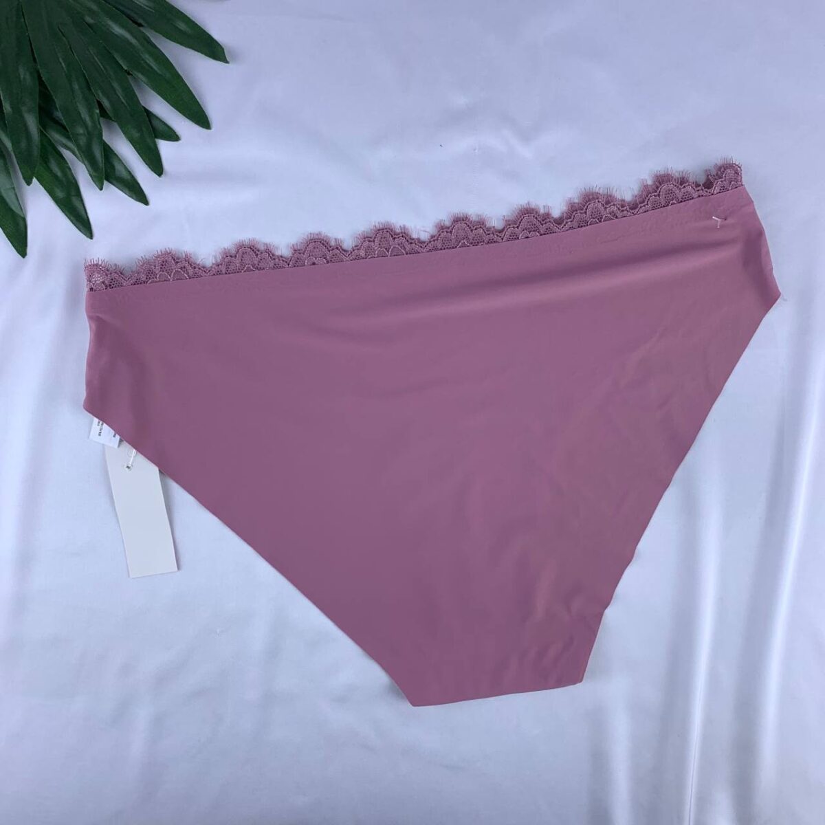 Laser cut jersey panty from primark - Image 4