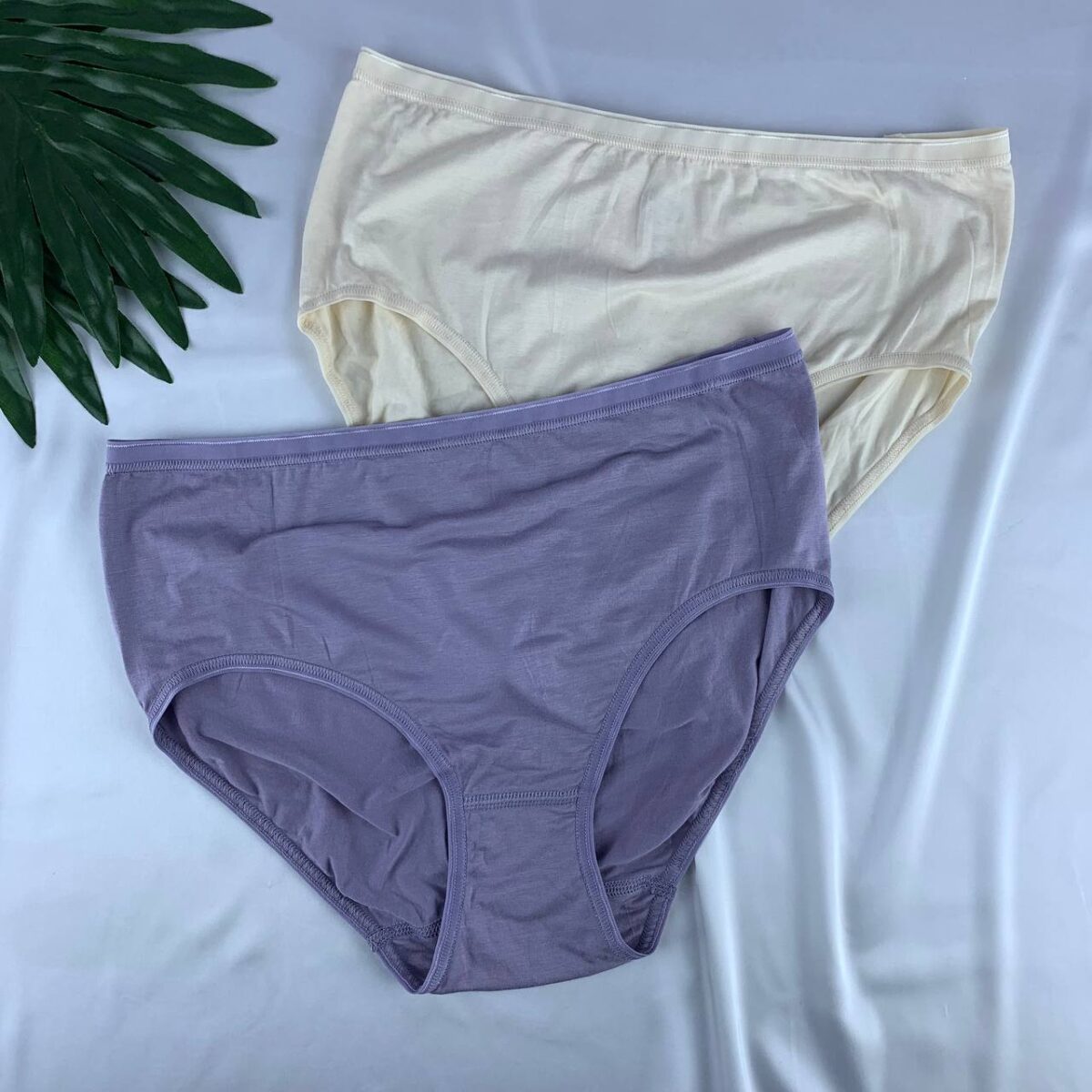 Jersey panty from speidel - Image 1