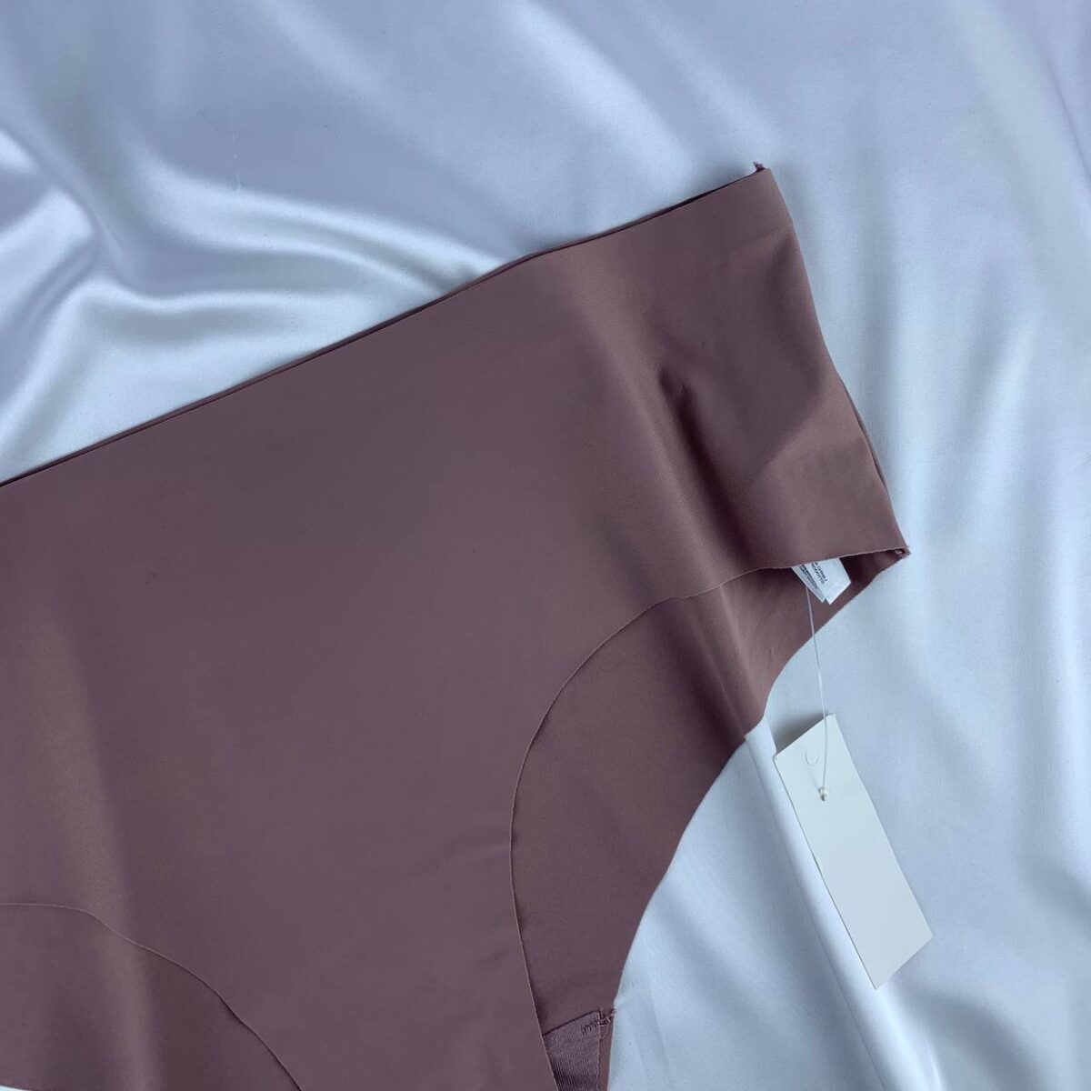 Laser panty from primark - Image 4