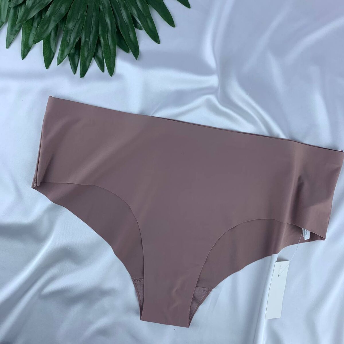 Laser panty from primark - Image 3
