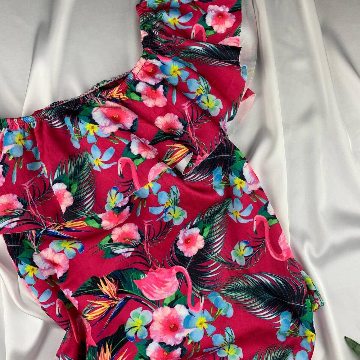 Off shoulder padded floral bodysuit from emma we - Image 8
