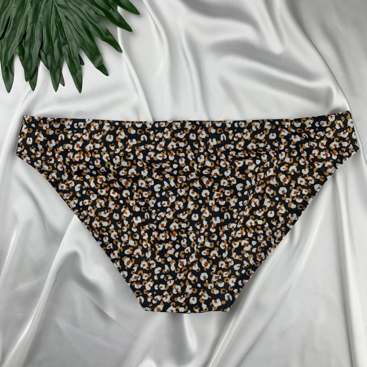 Bikini bottom from Tu - Image 2