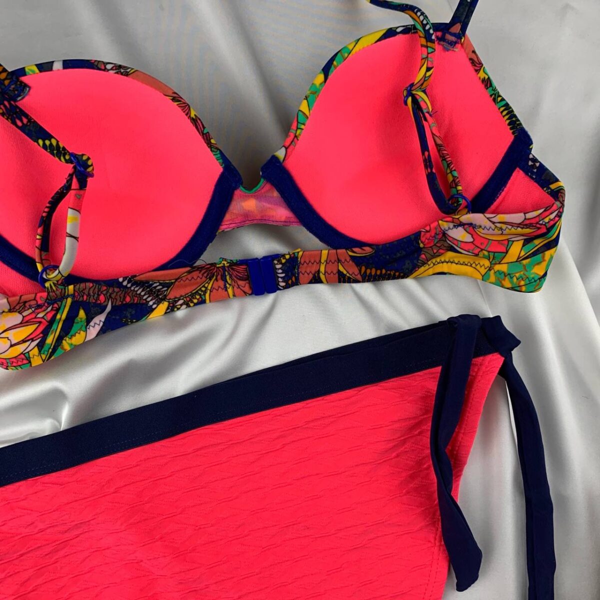 Wired padded bra & panty bikini set made in germany - Image 2