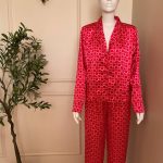 Silky satin pajama set from Unidz