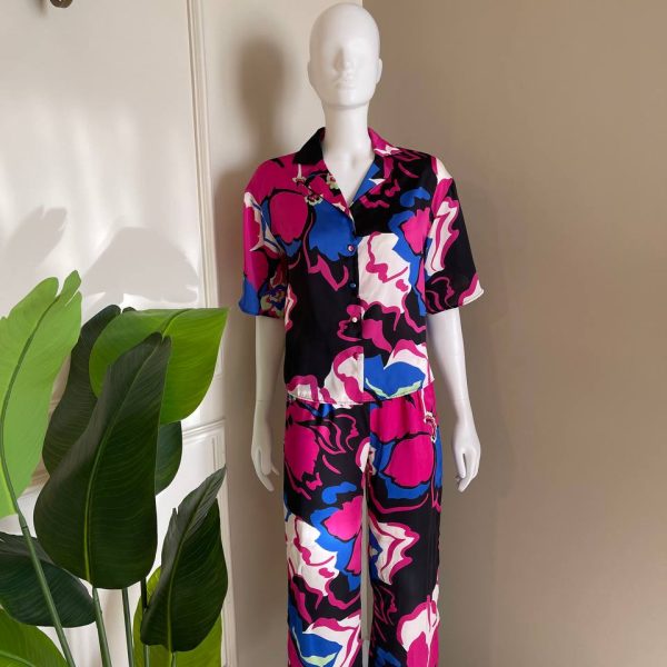 Silky satin pijama set from Max