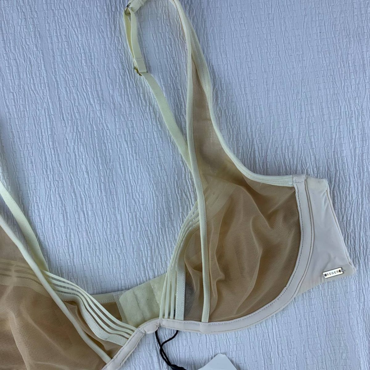 Wired lace lingerie bra from janet reger - Image 4