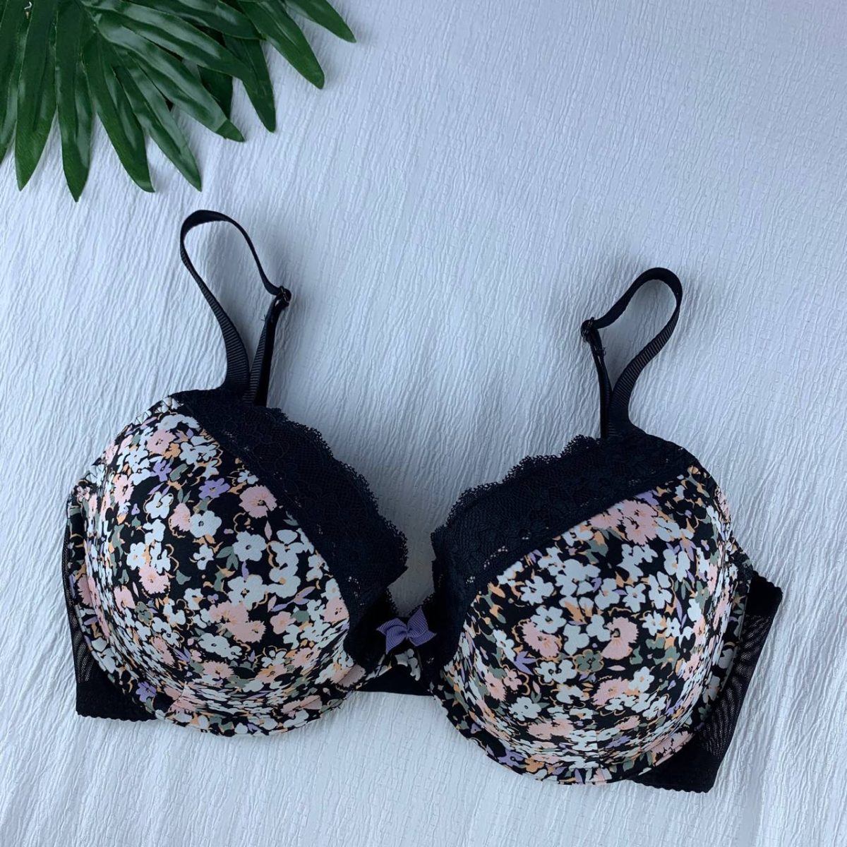 Wired padded bra from marks&spencer - Image 1