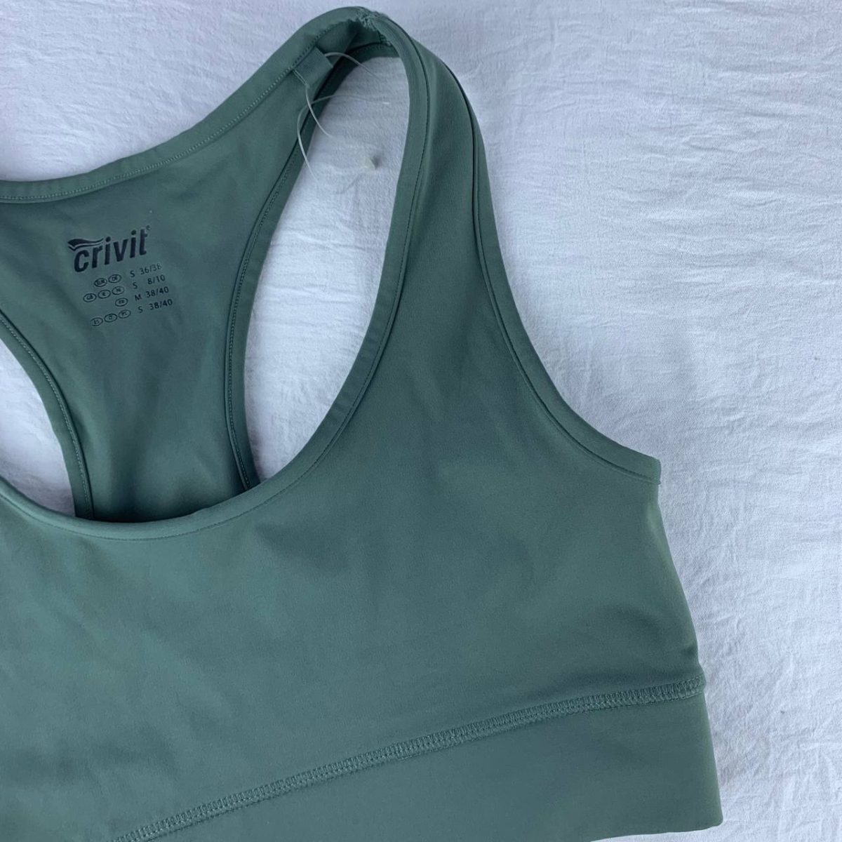 Unpadded sport bra from crivit - Image 3