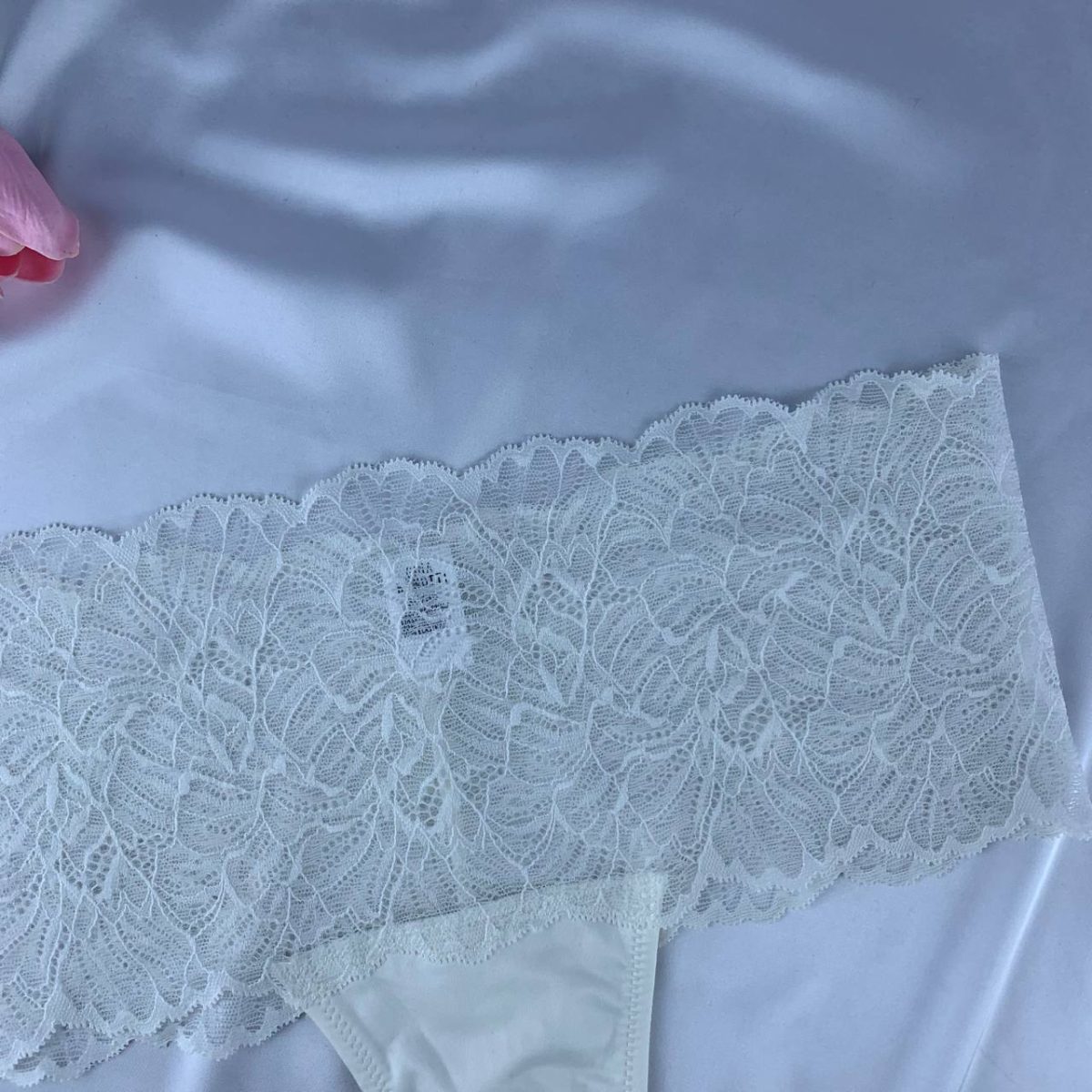 Lace lingerie panty from Gina - Image 4