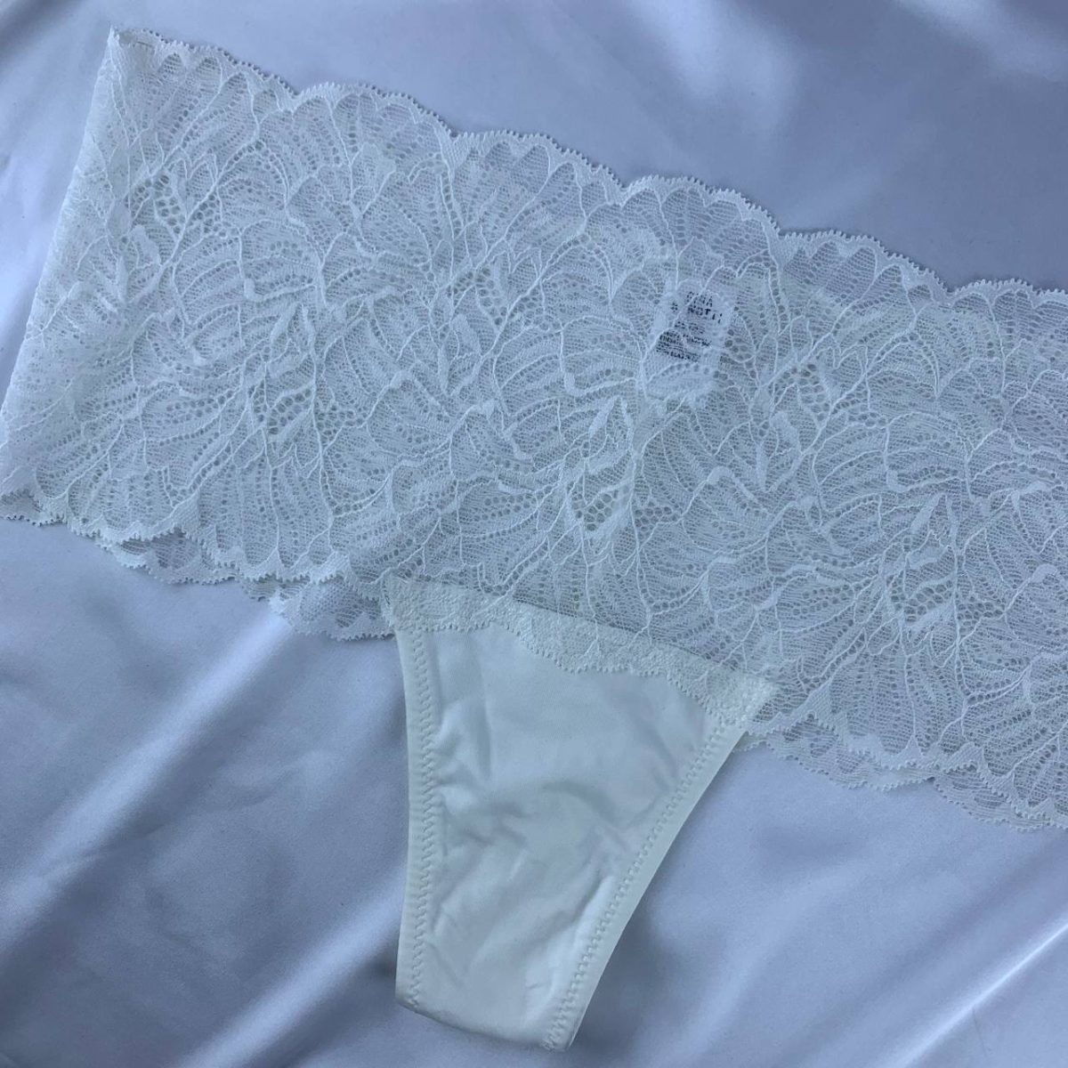 Lace lingerie panty from Gina - Image 3