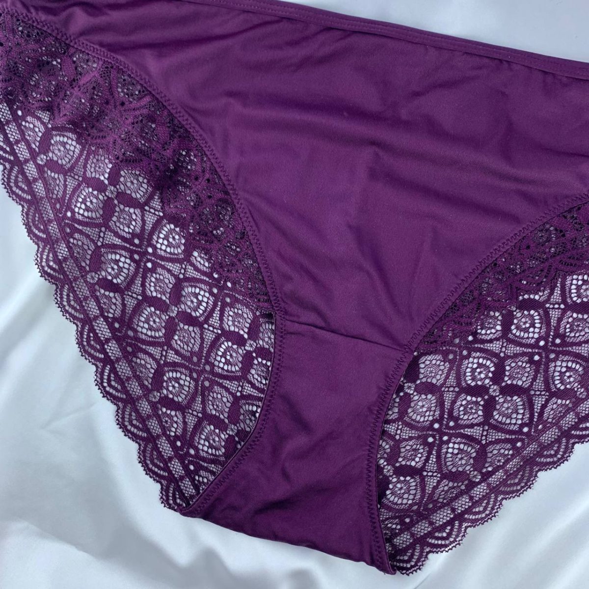 Lace lingerie panty from Gina - Image 3