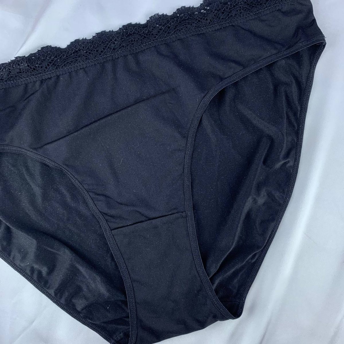 Jersey panty with lace from Gina - Image 2
