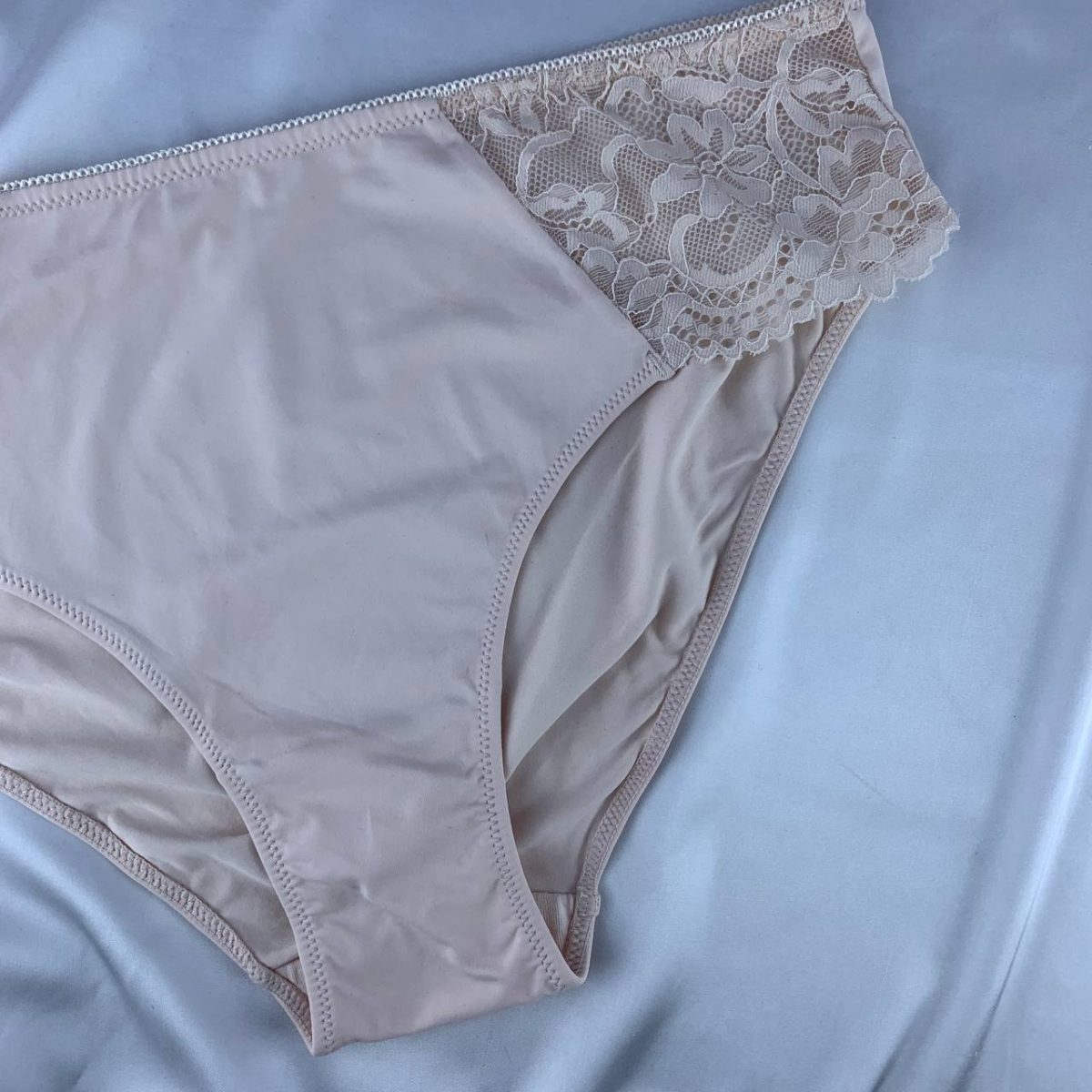 Jersey panty with lace from esmara - Image 3