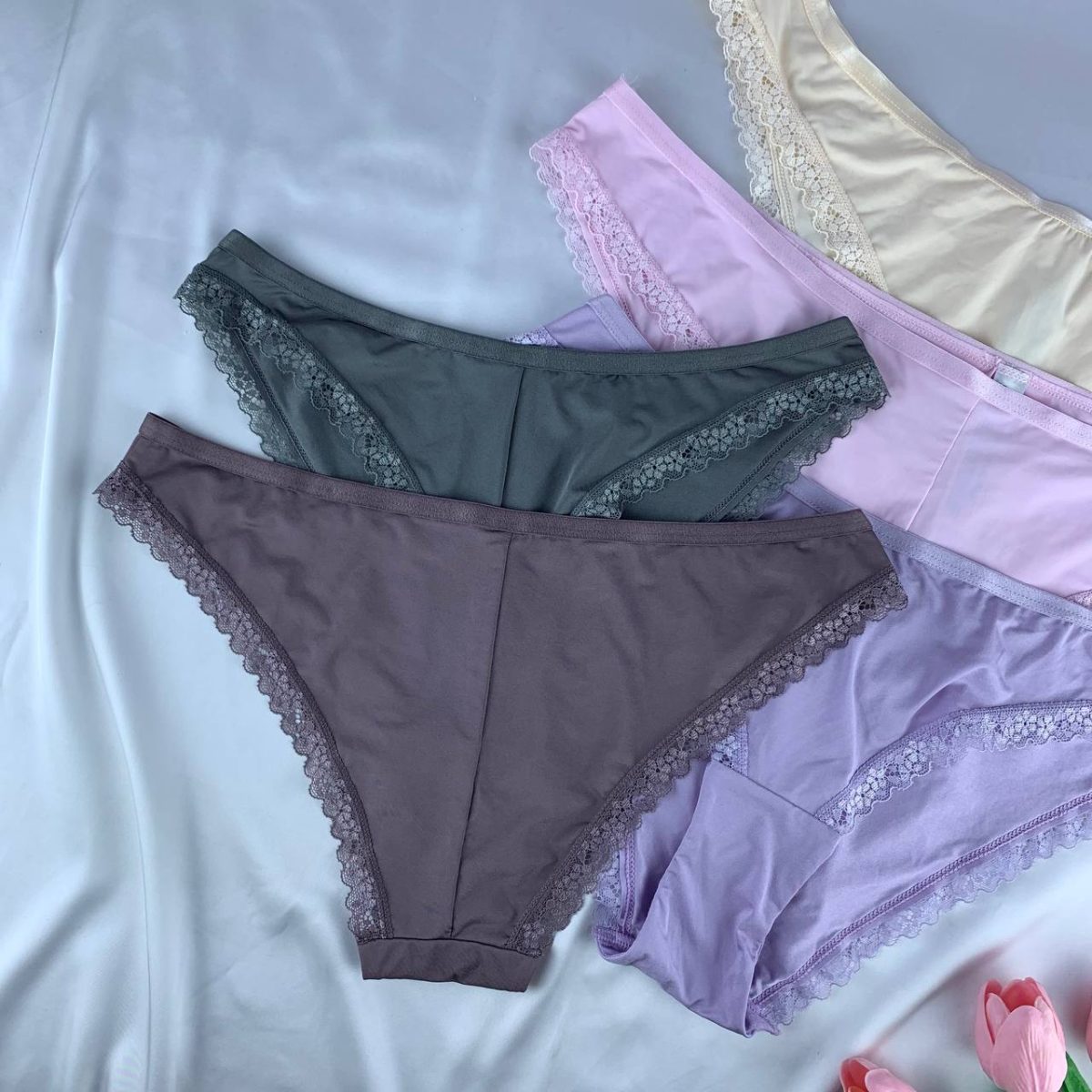 Lace lingerie panty from primark - Image 2