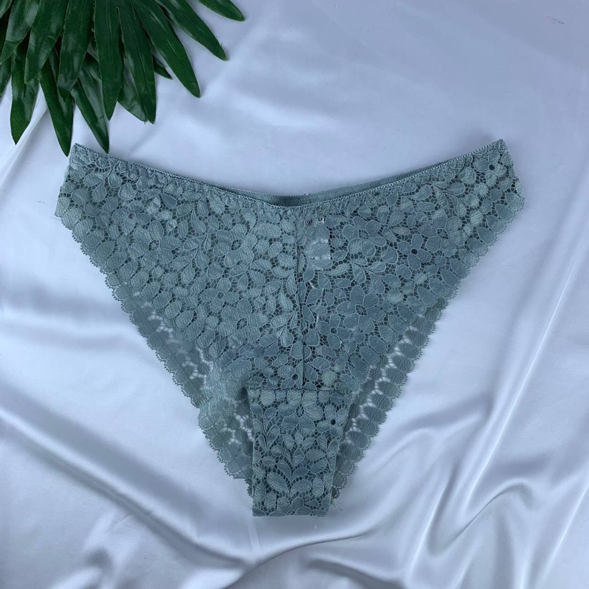 Lace lingerie panty from Sinsay - Image 1