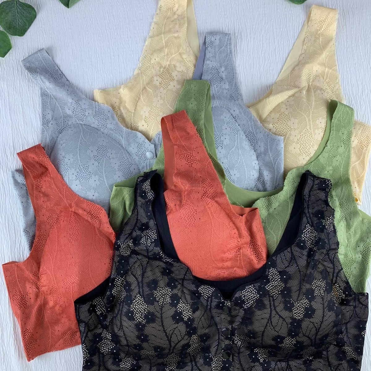 Big size maternal laser front opening unwired padded bra - Image 9