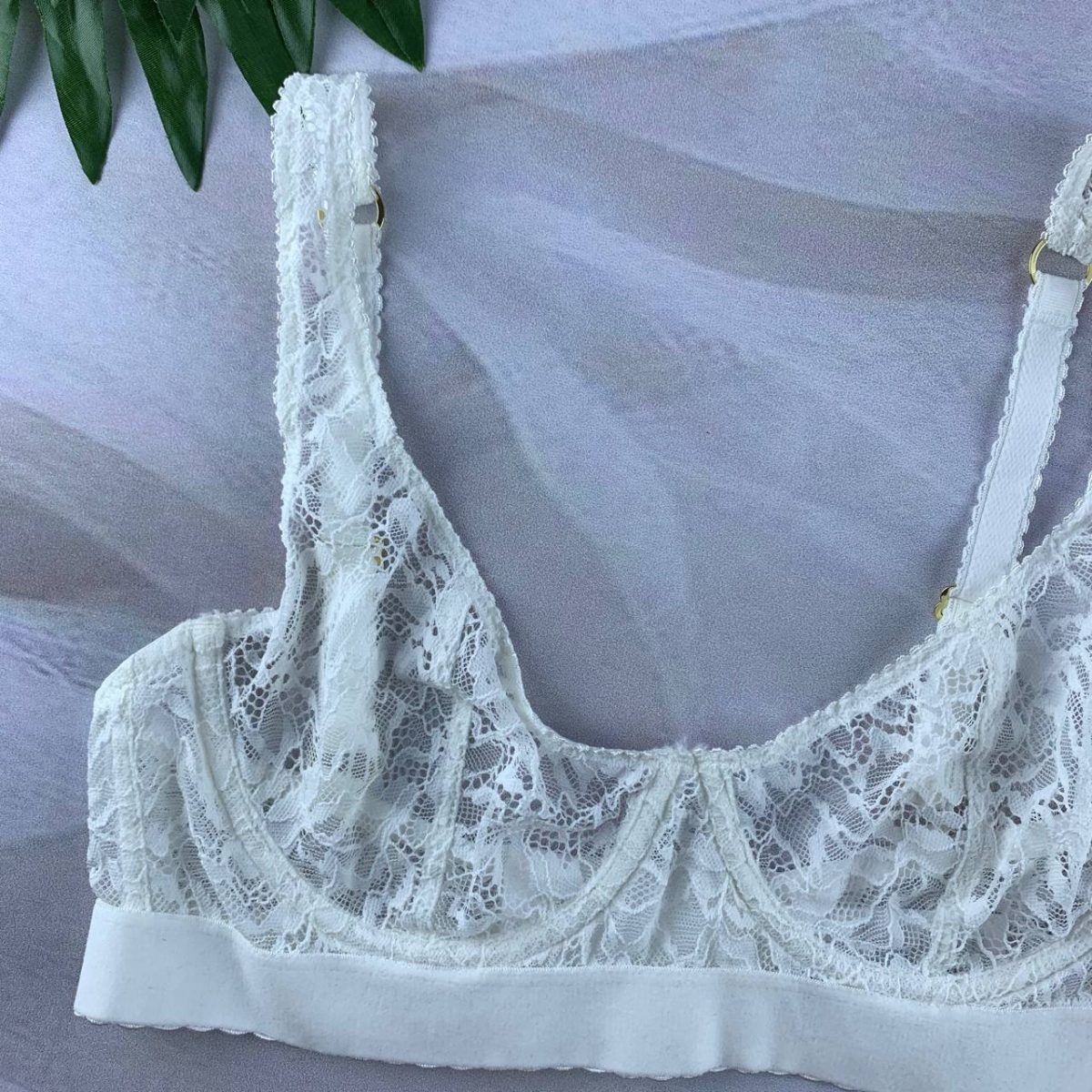 Wired lace lingerie bra from H&M - Image 4