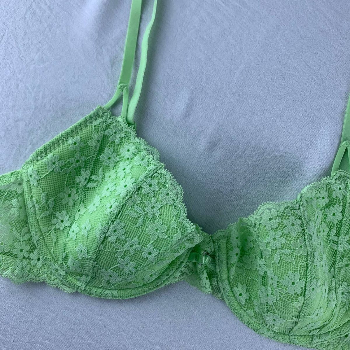 Wired padded bra from H&M- 36B - Image 3