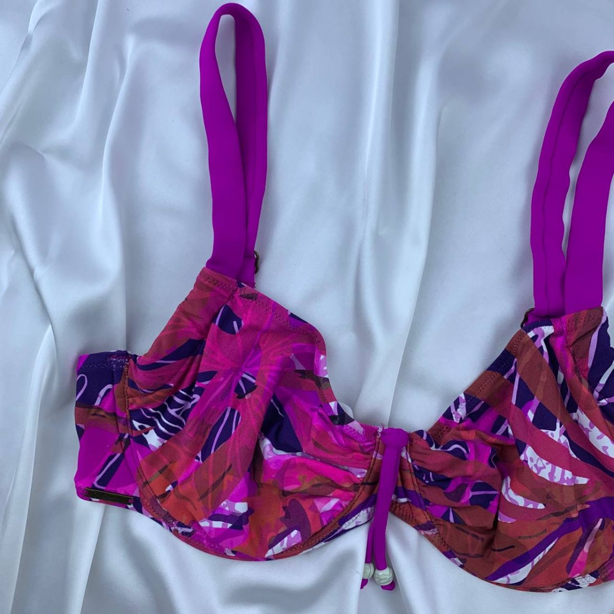 Wired padded bikini top from Selmarkmare-34C - Image 4