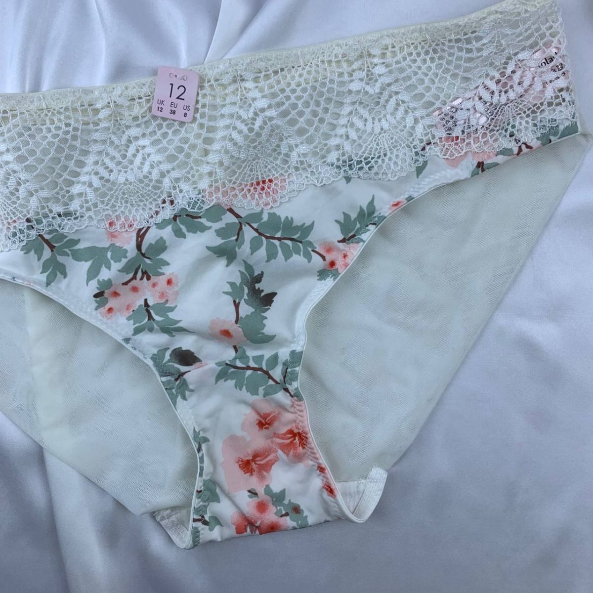 Lace panty from splash - Image 3