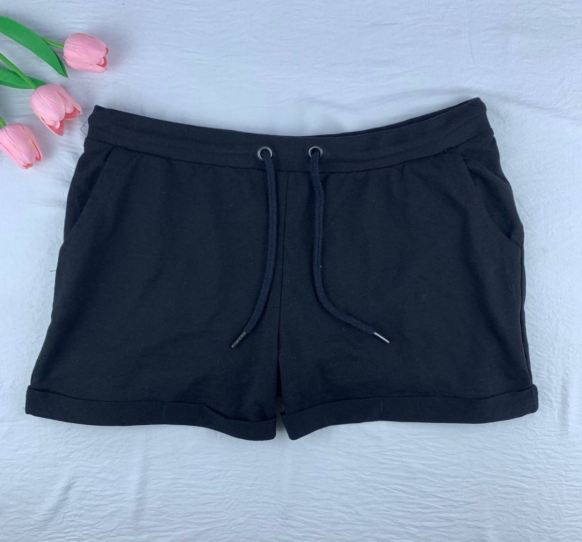 Cotton hot short from esmara - Image 1