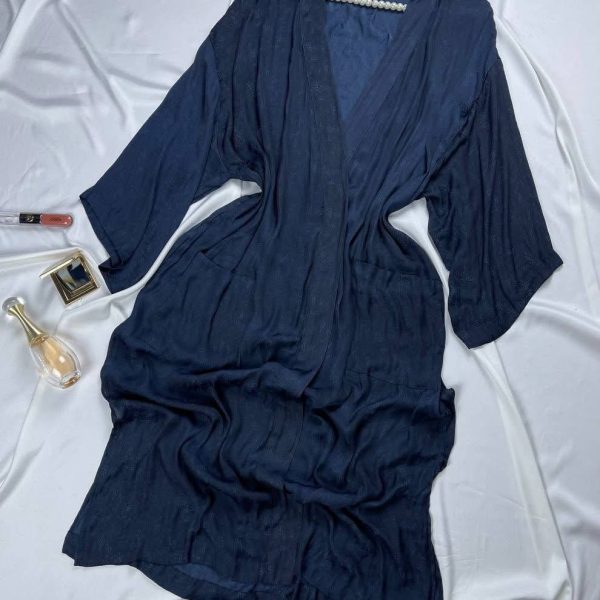 Flowy light silky satin kimono robe feom H&M home