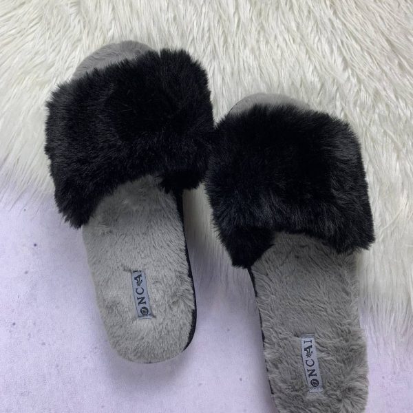 Cozy fur slippers made in uk