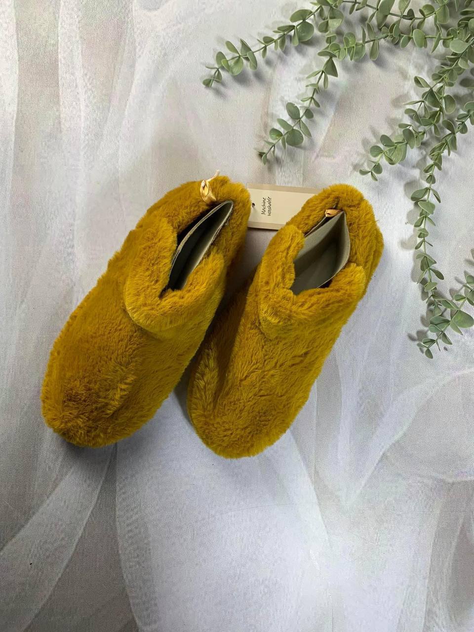 photo_2025-10-28_12-36-04 Boots foot wear from tu made in uk - Image 1