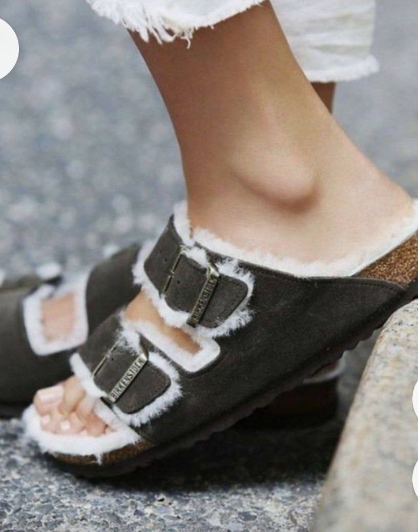 photo_2025-10-28_12-42-29 Sandals with fur made in uk - Image 1