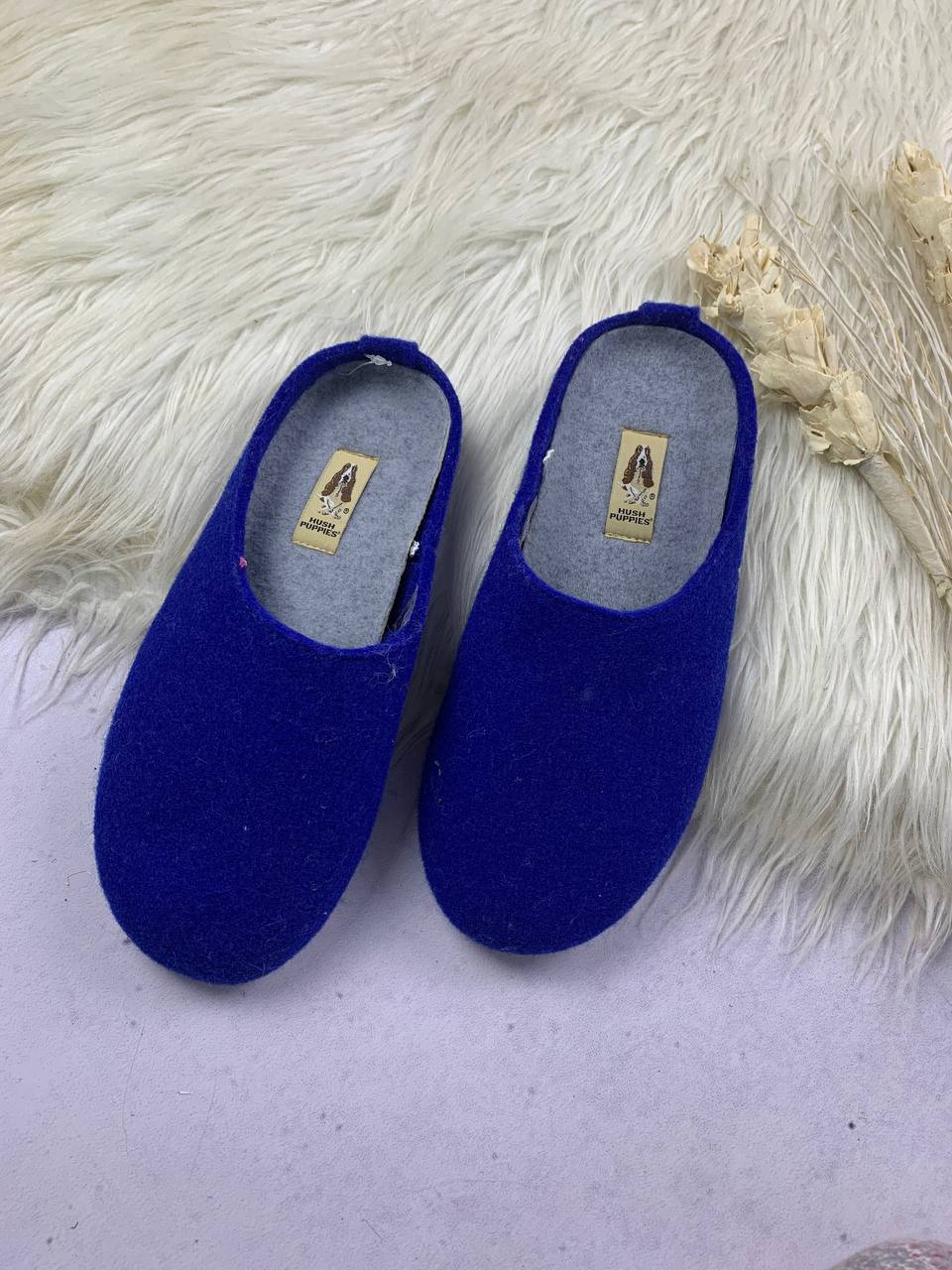 photo_2025-10-28_14-06-38 Elegant wool fur slippers from hush puppies uk - Image 1