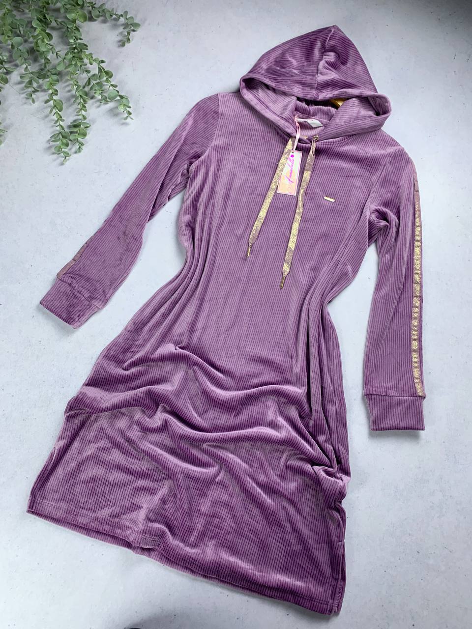 photo_2025-10-29_13-46-57 Cozy velvet chique sleeping shirt from Anabelle - Image 1