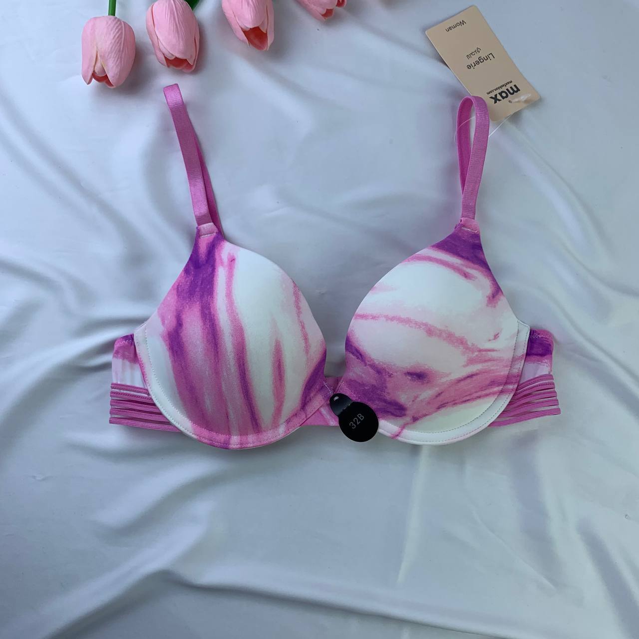 photo_2025-10-28_22-47-26 Max Wired Padded Plunge Bra - Image 1