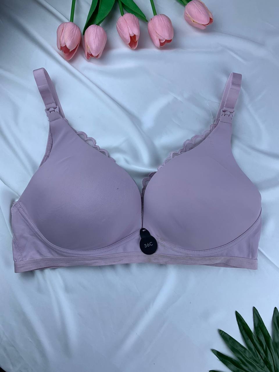 photo_2025-10-29_00-13-23 Unwired Lace Detail Padded Maternity Bra - Image 1