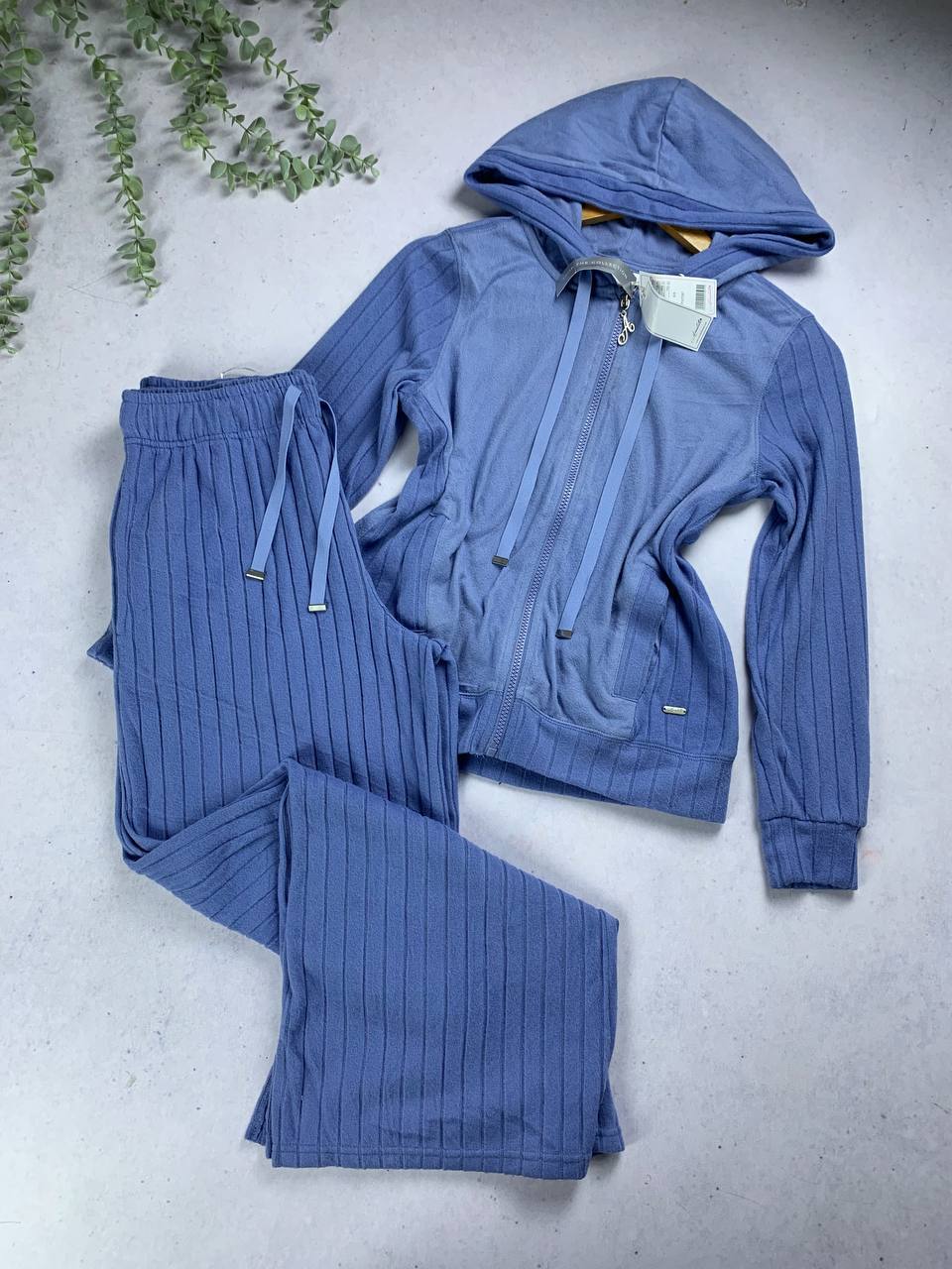 photo_2025-10-29_16-40-49 Cozy elegant pijama set from Anabelle - Image 1