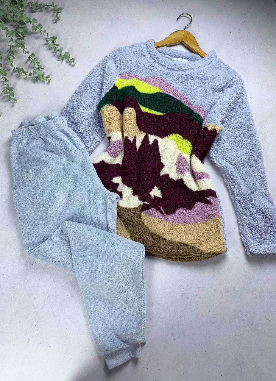 photo_2025-10-29_16-59-27 Cozy fur pijama set from Primark - Image 1