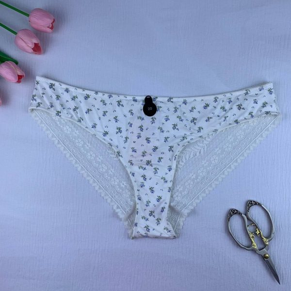 Lace panty from Max (20)