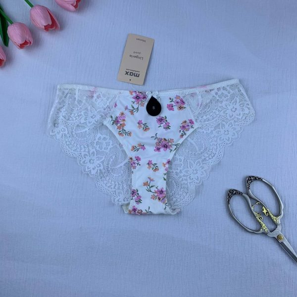 Lace panty from Max