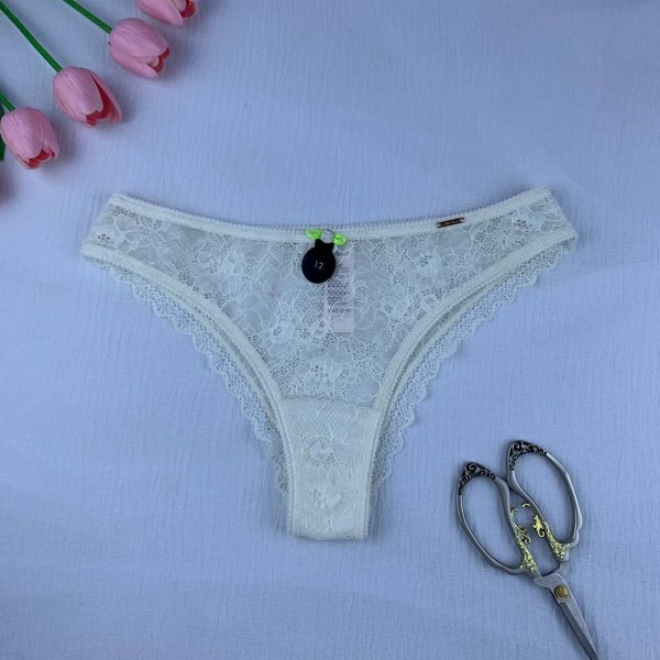Lace panty from Max